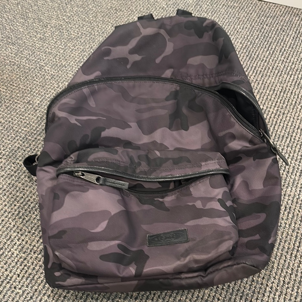 Vintage 90s Camo Backpack